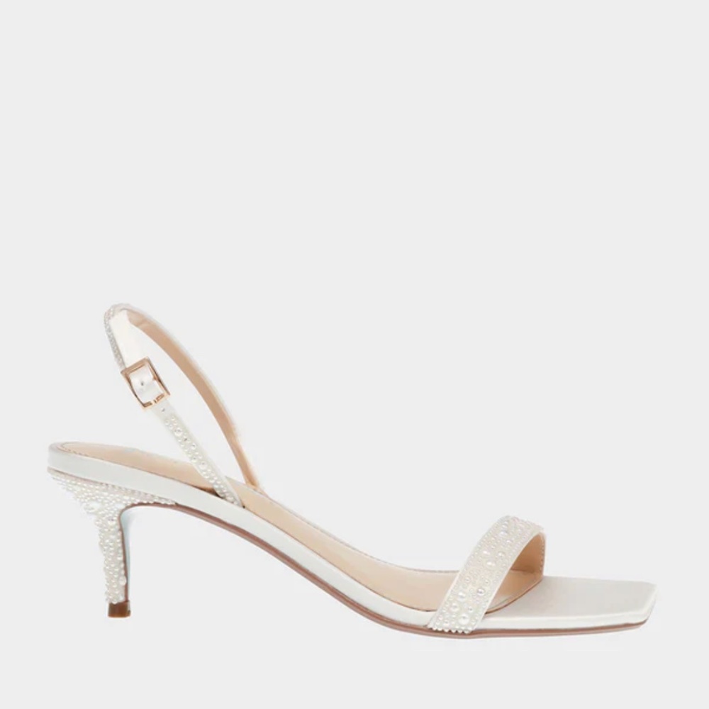 betsey johnson bride heels